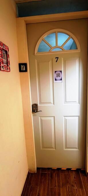 Departamento Privado7, 2 Camas Matri, Parking, Cocina Equipada, Wifi 65 Mb, 2 Climas,Centrico,Tv Smart Apartment Ciudad Valles Exterior photo