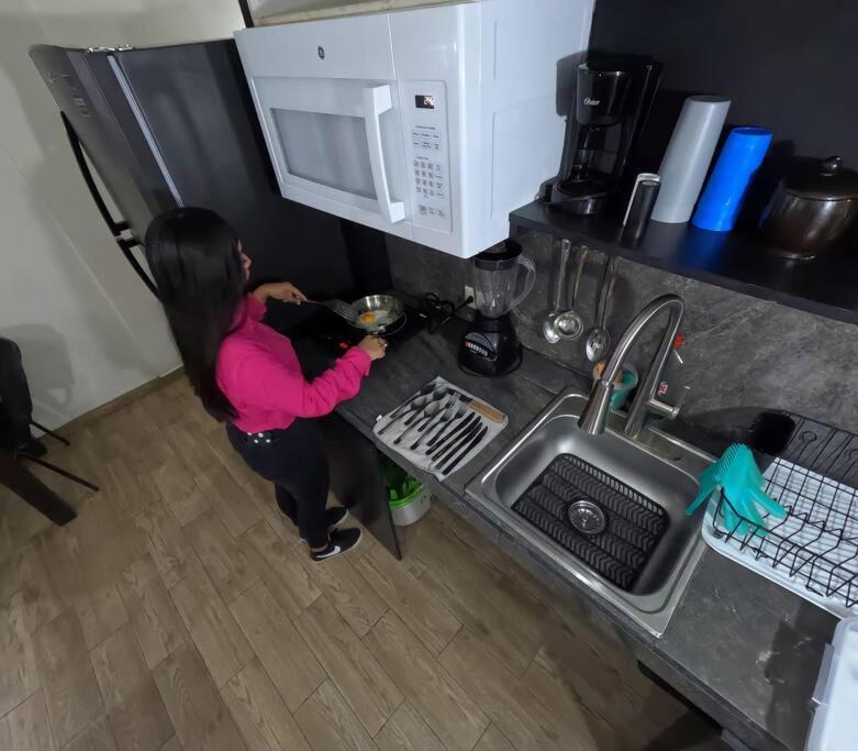 Departamento Privado7, 2 Camas Matri, Parking, Cocina Equipada, Wifi 65 Mb, 2 Climas,Centrico,Tv Smart Apartment Ciudad Valles Exterior photo